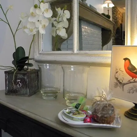 Les Tilleuls De Monge Бон